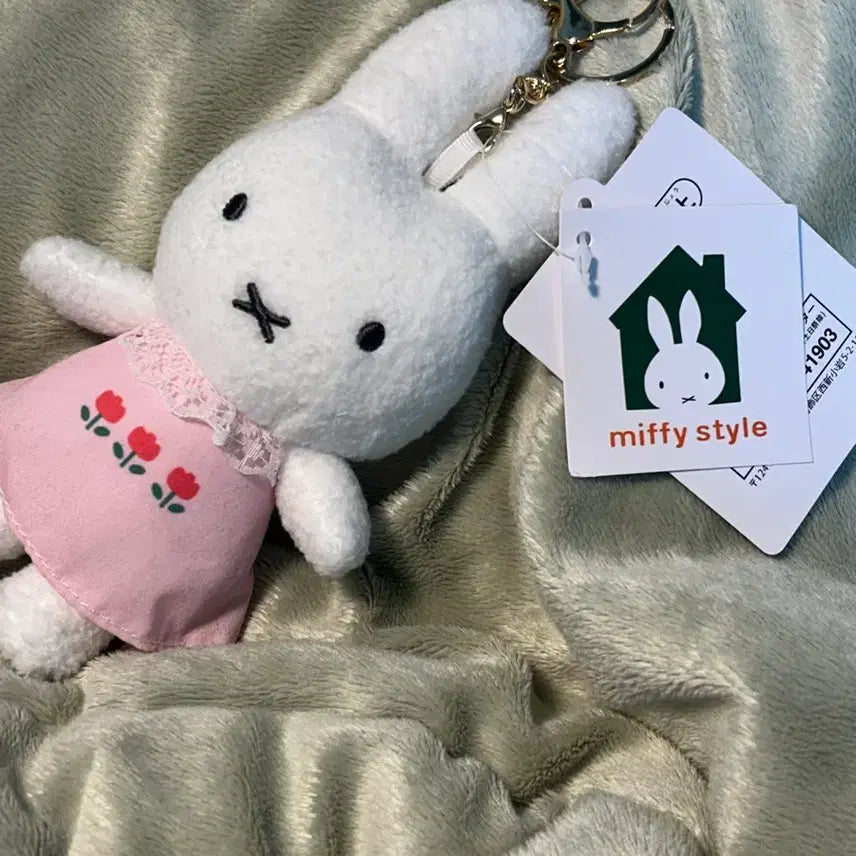 [SOLD OUT] 택0,새상품) 일본 미피 세키구치 봄 코스튬 인형 키링