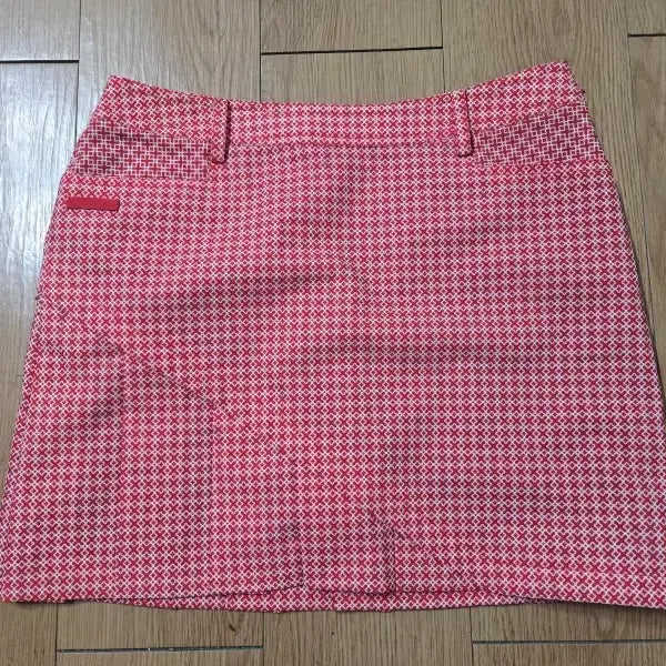 [SOLD OUT] 루이까스텔/골프치마/골프스커트/정품/상태A