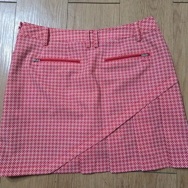 [SOLD OUT] 루이까스텔/골프치마/골프스커트/정품/상태A