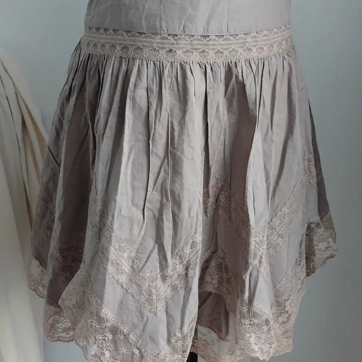 [SOLD OUT] [빈티지] 플레어 스커트 레이스 장식 베이지 55