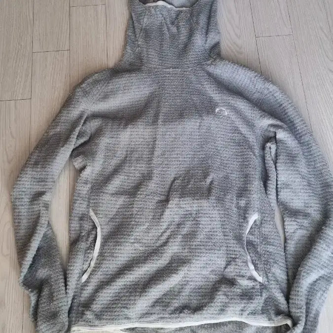 [SOLD OUT] 제로그램 폴라텍 알파 후디