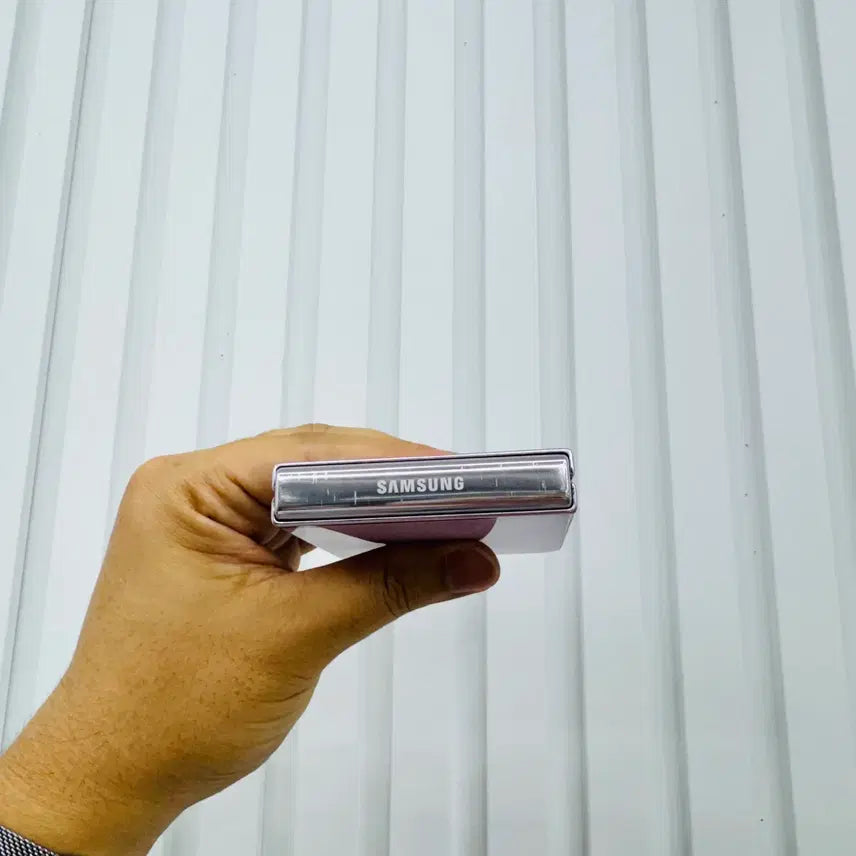 [SOLD OUT] 갤럭시Z플립5 라벤더 256GB