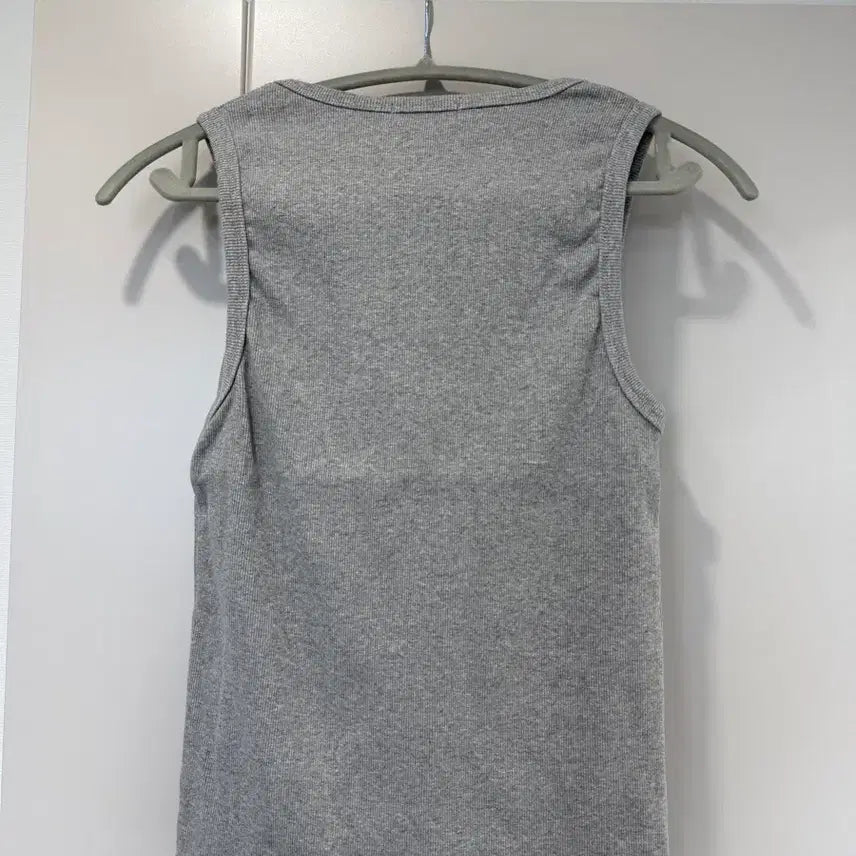 [SOLD OUT] [실착1회] 머슬핏티셔츠 머슬핏나시 헬스나시 헬창티 나시
