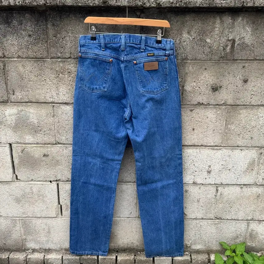 [SOLD OUT] 00s 랭글러 빈티지 13mwzpw 카우보이컷 데님 팬츠 33