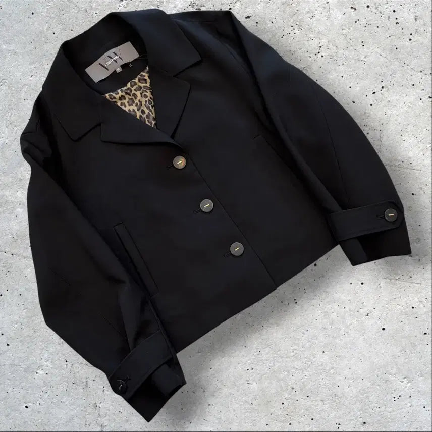 [SOLD OUT] [88] 베라왕 자켓 블랙 레오파트 안감