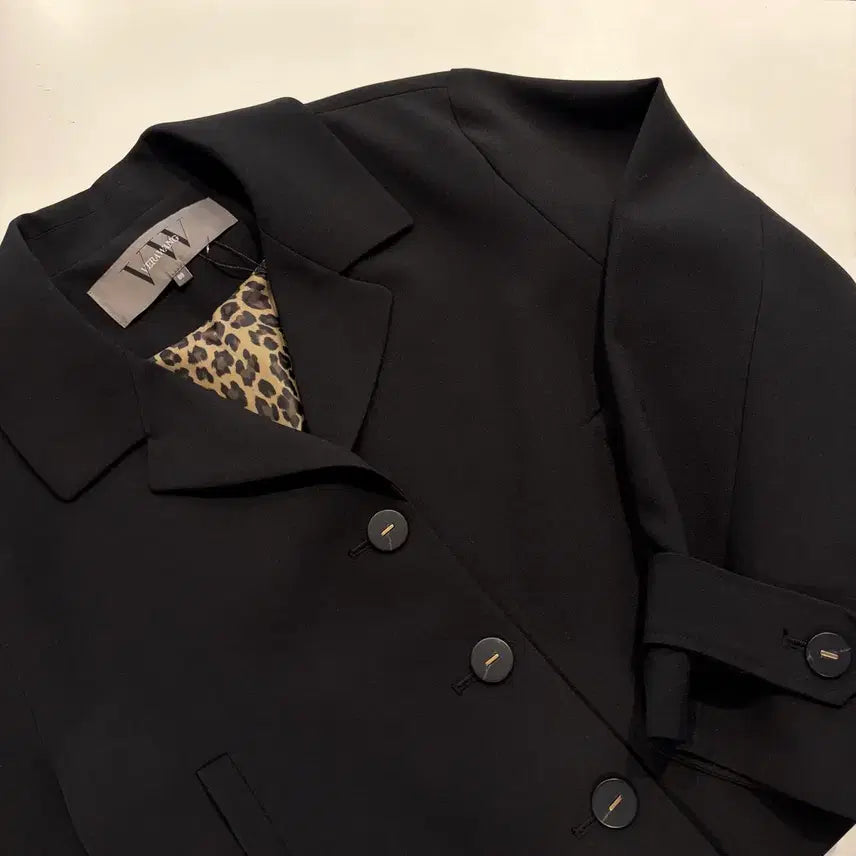 [SOLD OUT] [88] 베라왕 자켓 블랙 레오파트 안감