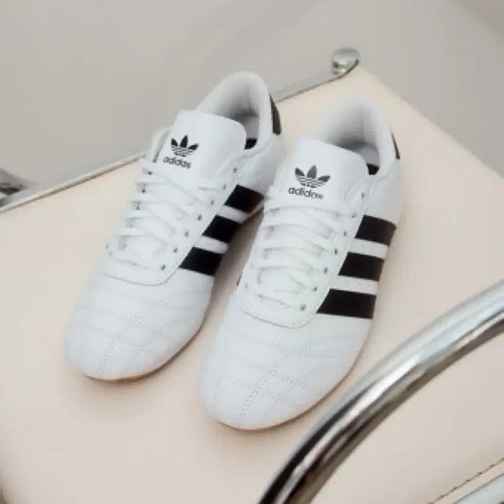 [SOLD OUT] 아디다스 태권도 레이스 240(새상품) 정가 129,000원