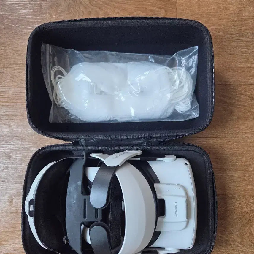 [SOLD OUT] 메타퀘스트 2 피콜로스트랩 128g 정발 (케이스포함)
