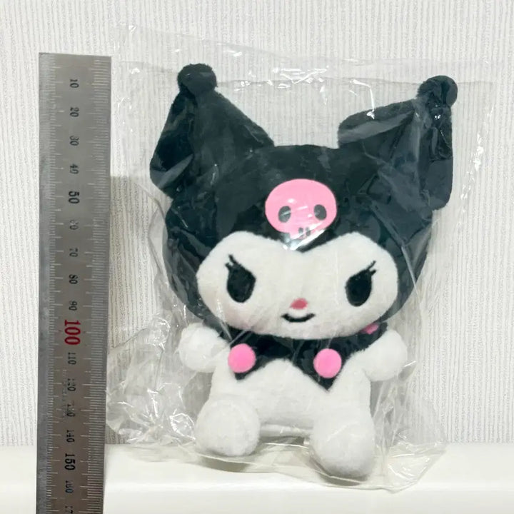 [SOLD OUT] [산리오] 쿠로미 인형 키링
