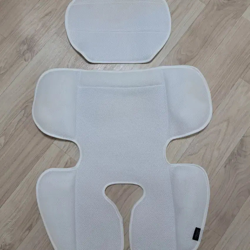[SOLD OUT] 아기 카시트 쿨시트 여름용 메쉬