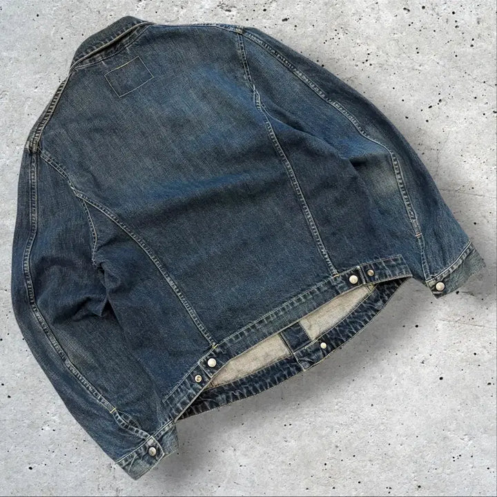 [SOLD OUT] [L] 리바이스 엔지니어드 진 데님 자켓