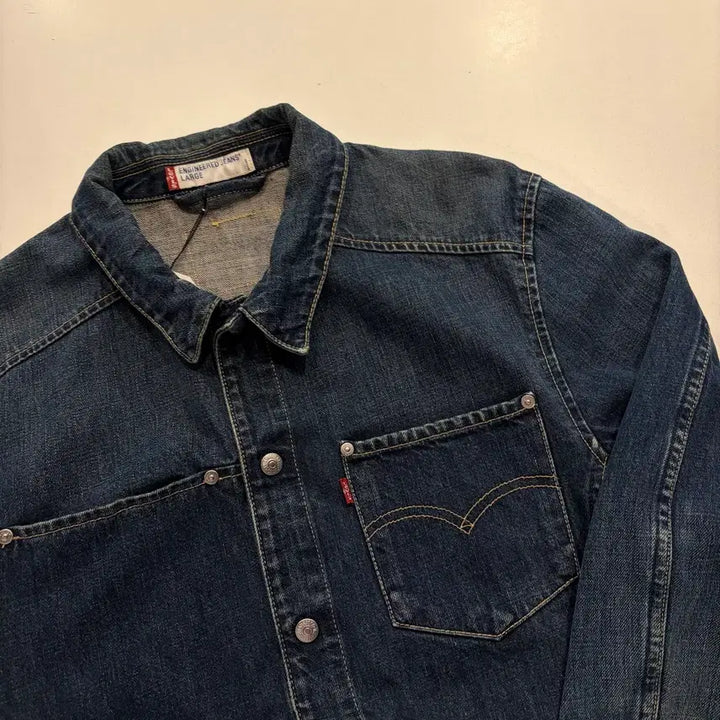 [SOLD OUT] [L] 리바이스 엔지니어드 진 데님 자켓