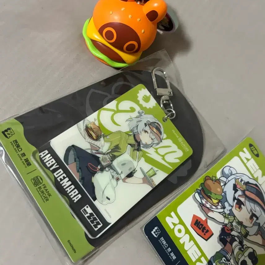 [SOLD OUT] 젠존제 프랑크 버거 콜라보 굿즈 (일괄)