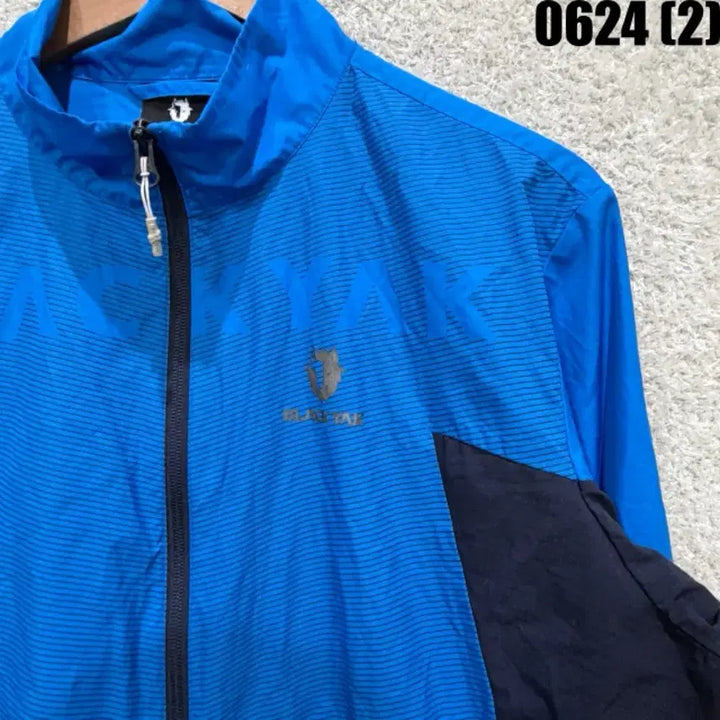 [SOLD OUT] 블랙야크 바람막이 블루 L