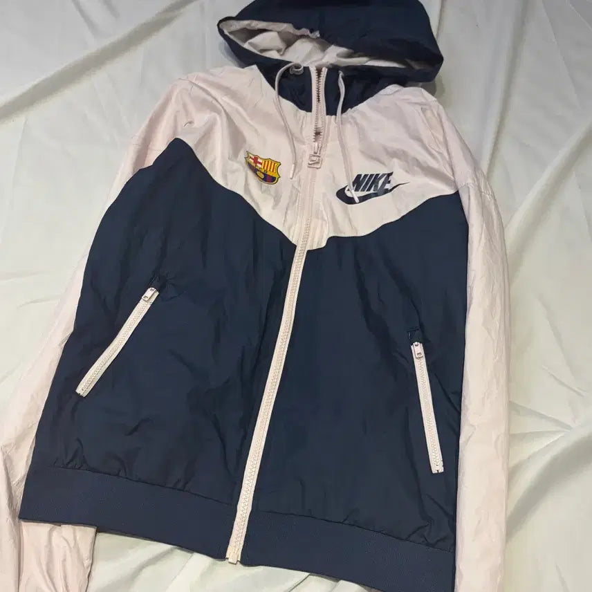 [SOLD OUT] 나이키 바르셀로나 핑크 네이비 바람막이