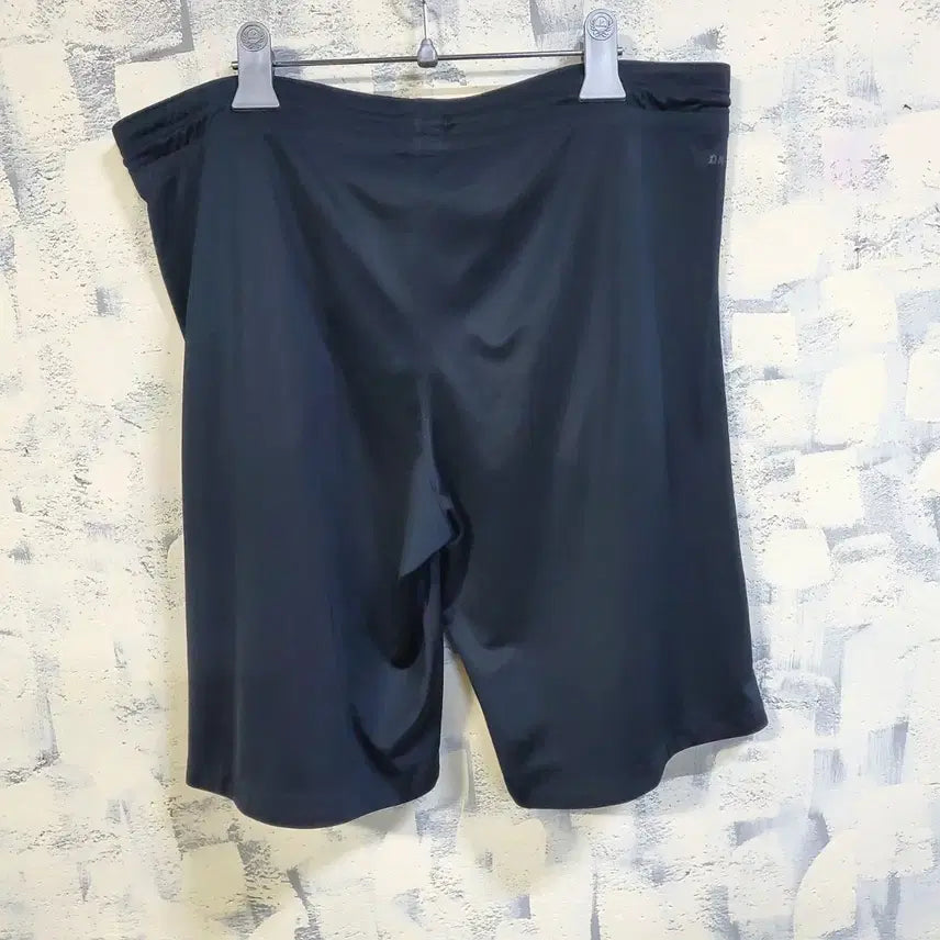 [SOLD OUT] 조던 드라이핏 점프맨 반바지 네이비 레드 M