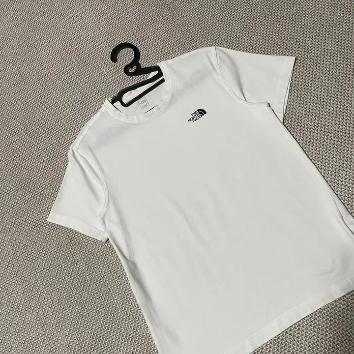 [BUNJANG] The North Face Round Short-Sleeve T-Shirt XS / XS 노스페이스 라운드 반팔티 B.8431