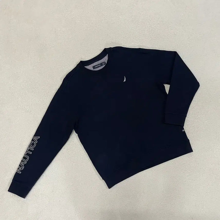 [SOLD OUT] XL 노티카 라운드 맨투맨 B.1000