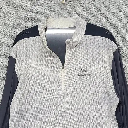 [SOLD OUT] 아이더 라이트 그레이 등산 기능성 반집업 긴팔티 L