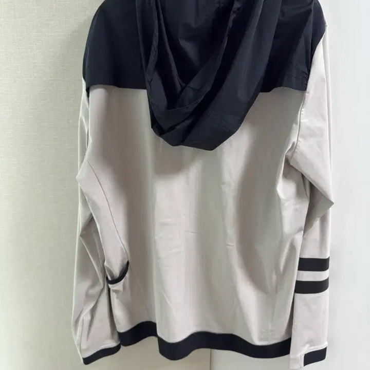 [SOLD OUT] 풋조이 하프집업