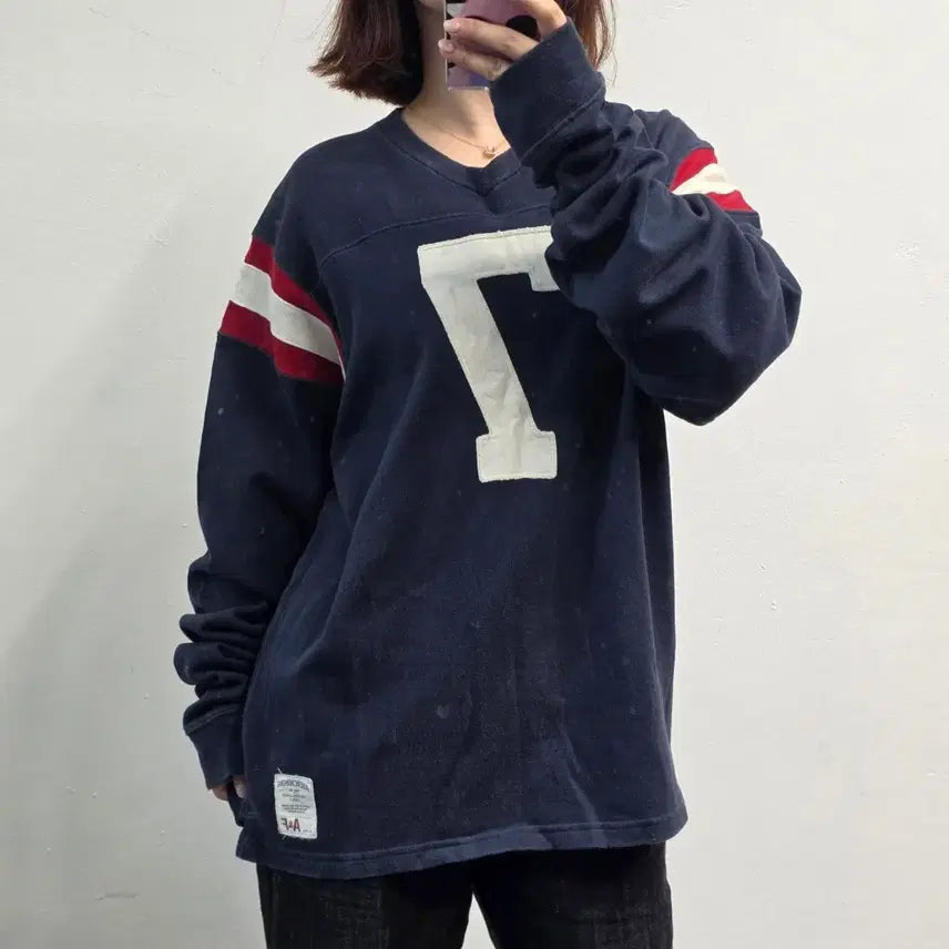 [BUNJANG] Abercrombie V-Neck Sweatshirt Navy XL / [프립]XL/아베크롬비 브이넥 맨투맨 네이비
