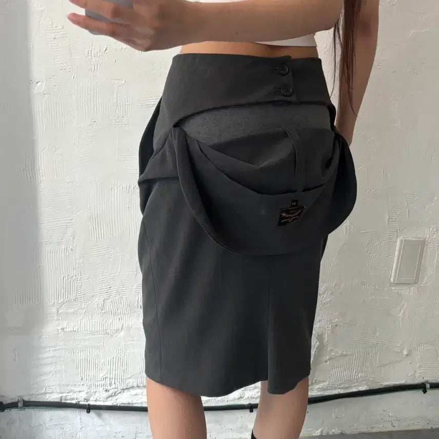 [BUNJANG] Vivienne Westwood Charcoal Cut-Out Midi Skirt / Vivienne Westwood 비비안웨스트우드 차콜 컷아웃 미디 스커트