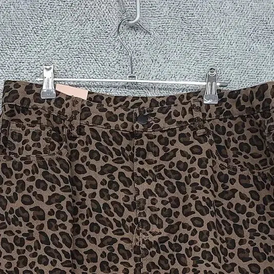 [BUNJANG] Brown Leopard Print Cotton Polyurethane Blend Midi Skirt / 브라운 호피패턴 스커트 F
