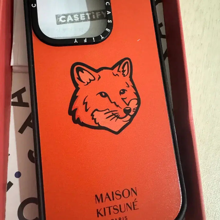 [BUNJANG] CASETiFY Maison Kitsuné Collaboration iPhone 15 Pro Case / 아이폰15프로 케이스티파이