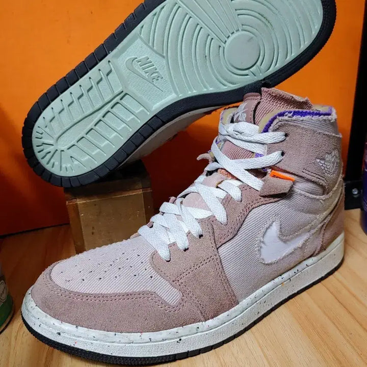 [BUNJANG] Nike Air Jordan 1 Zoom Air CMFT / 나이키 에어 조던1줌 에어 CMPT(US8.5표기265 추천사이즈260)