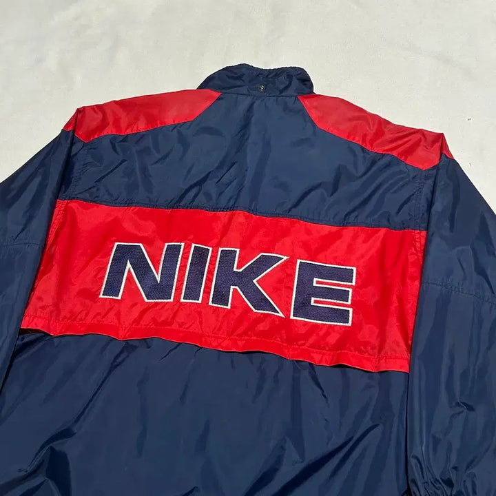 [BUNJANG] Nike Old School Big Lettering Windbreaker / F 나이키 올드스쿨 빅레터링 바람막이