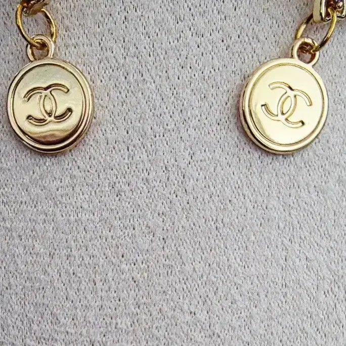 [BUNJANG] Chanel Beauty Butterfly Pendant Earrings (Reformed) / 리폼)샤넬뷰티참 나비 펜던트 귀걸이