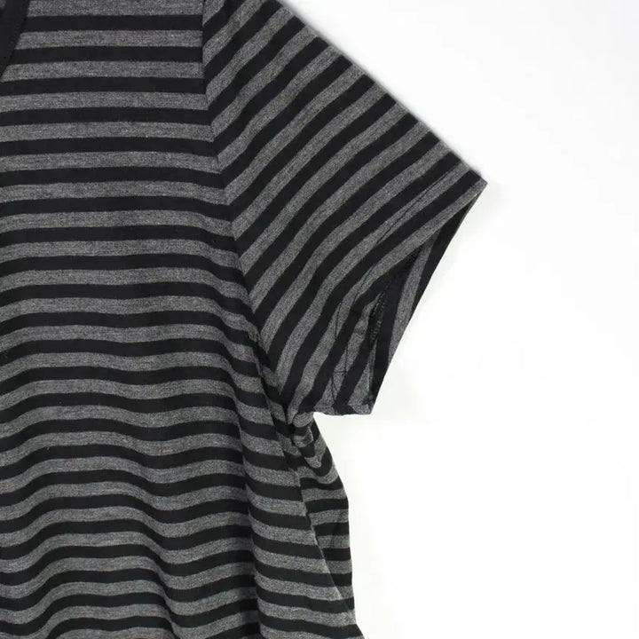 [BUNJANG] THEORIA Striped Asymmetrical T-Shirt / (새상품) THEORIA 스트라이프 언발 티셔츠 [26062410]