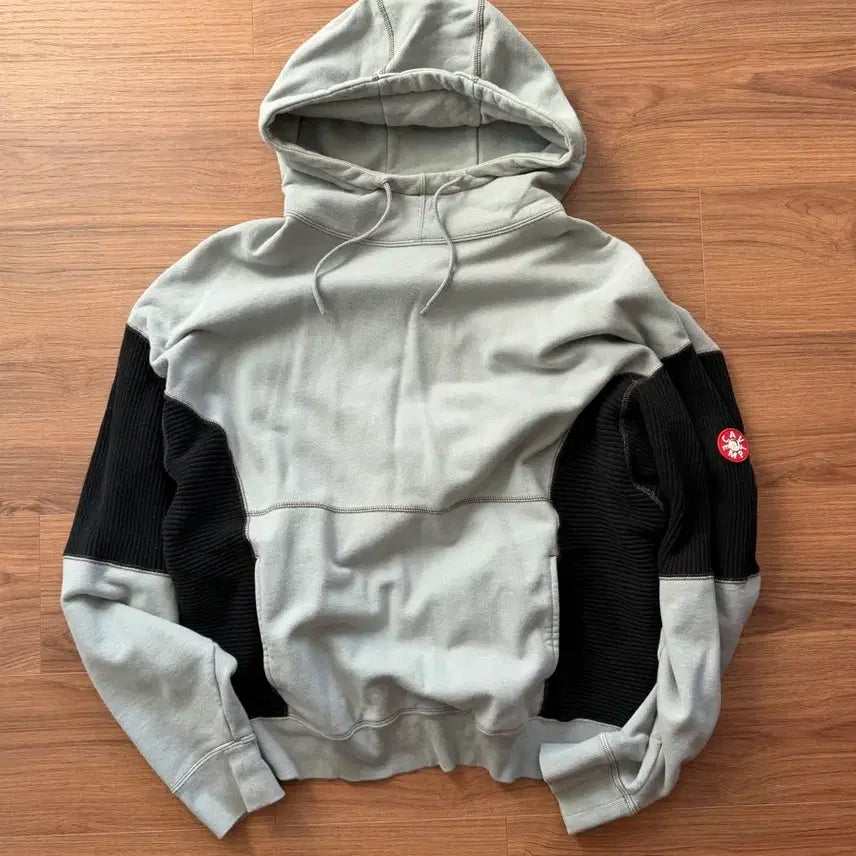 [BUNJANG] Carhartt WIP Hooded Sweatshirt XL / 카브엠트 후드 (XL)