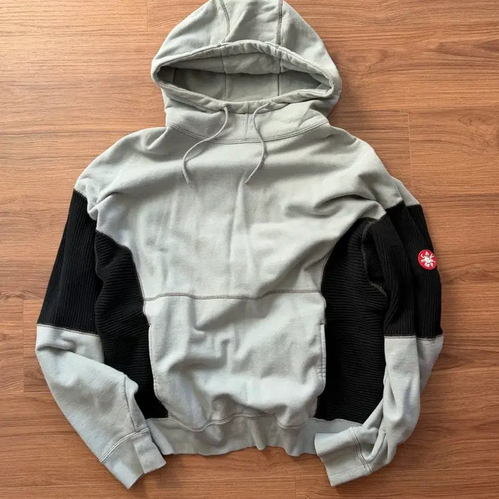 [BUNJANG] Carhartt WIP Hooded Sweatshirt XL / 카브엠트 후드 (XL)