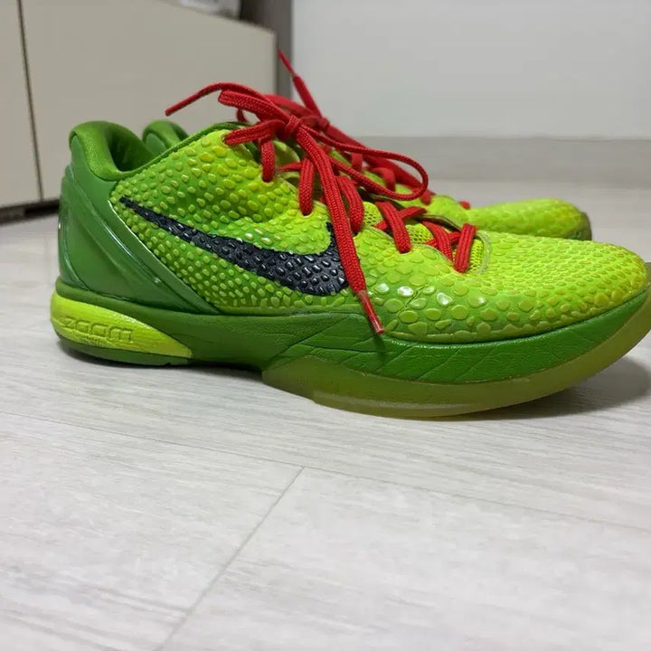 [BUNJANG] Nike Kobe 6 "Grinch" Sneakers / 코비6 그린치