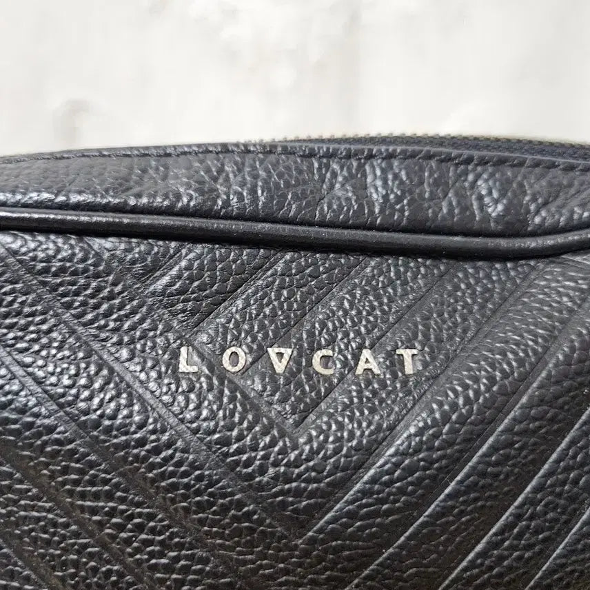 [BUNJANG] Lovecat Crossbody Bag / 러브캣 크로스백