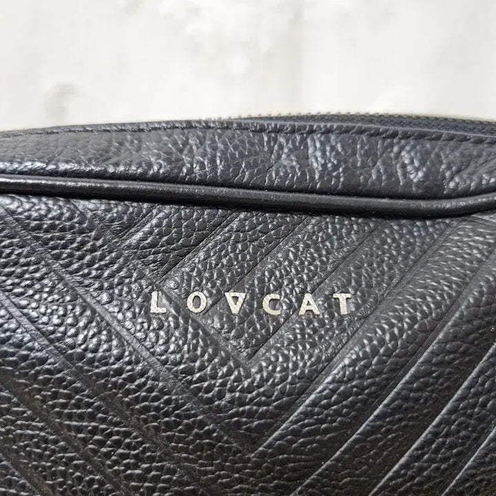 [BUNJANG] Lovecat Crossbody Bag / 러브캣 크로스백