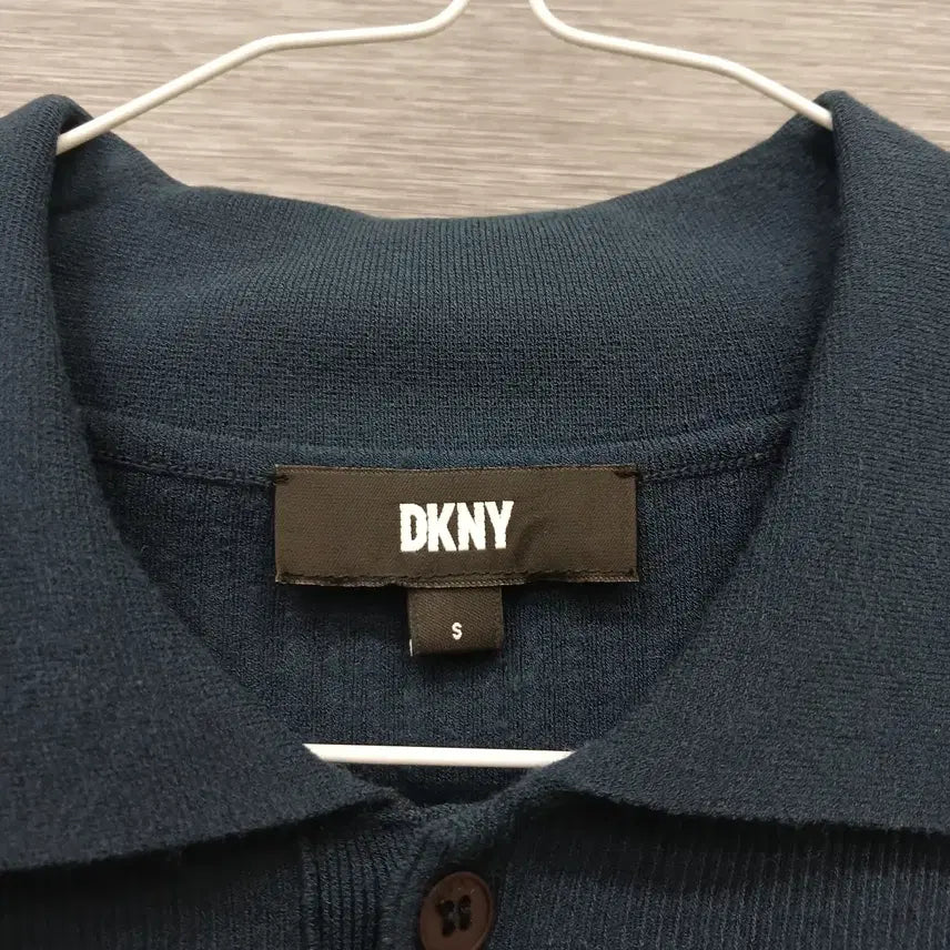 [BUNJANG] DKNY Knit Short Sleeve Top S / 5607 DKNY 니트 반팔S
