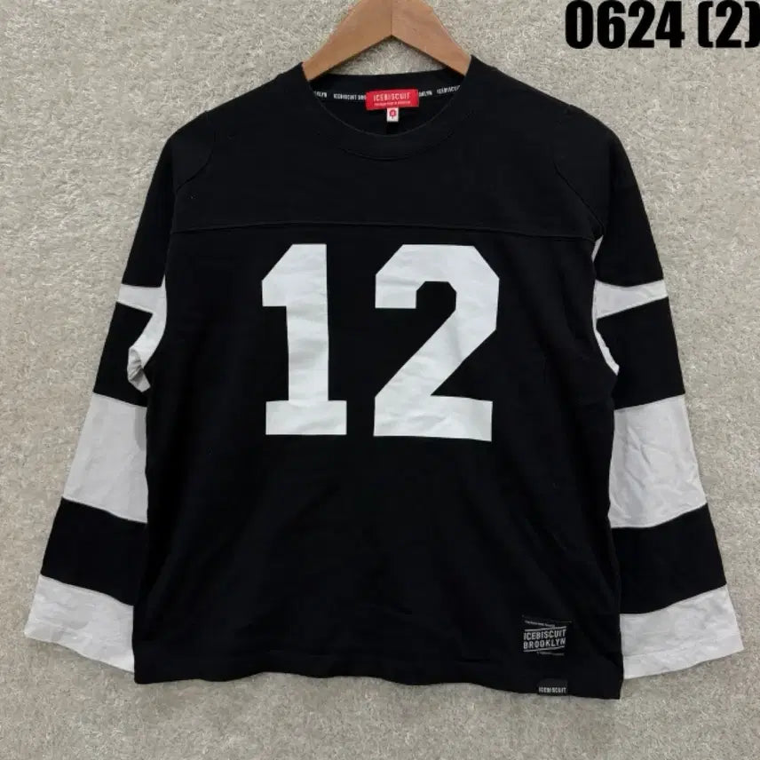[BUNJANG] Ice Biscuit Printing Long Sleeve Black Kids Size 155 / 아이스 비스킷 12번 프린팅 롱슬리브 블랙 아동 155
