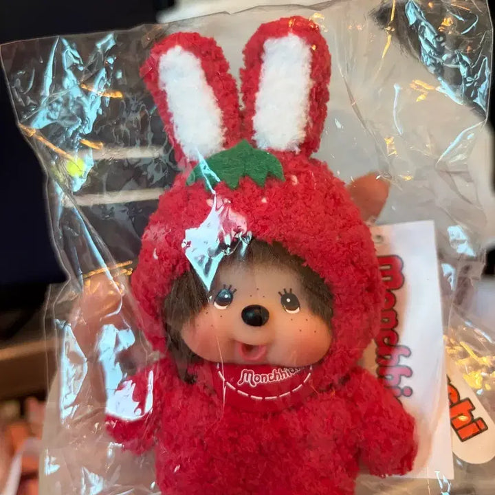 [BUNJANG] Strawberry Costume Big Head Monchhichi Doll / 딸기코스튬 대두 몬치치