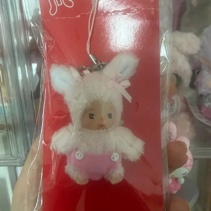 [BUNJANG] Monchhichi Monyu Rabbit Rare Keyring / 고전 몬치치 토모다치 미니뮤 키링