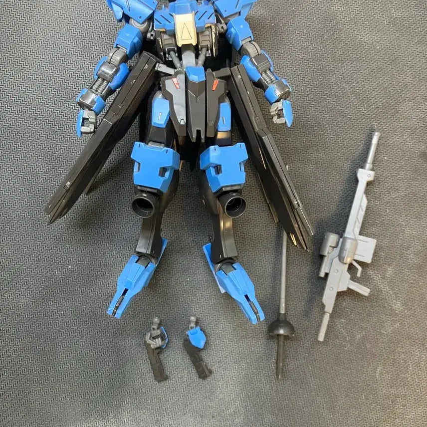 [BUNJANG] Bandai HG Gundam Iron-Blooded Orphans Model Kit Bundle Set (8 types, Junk &amp; Pre-Assembled) / HG 건담 철혈의 오펀스 일괄 2종 (가조)