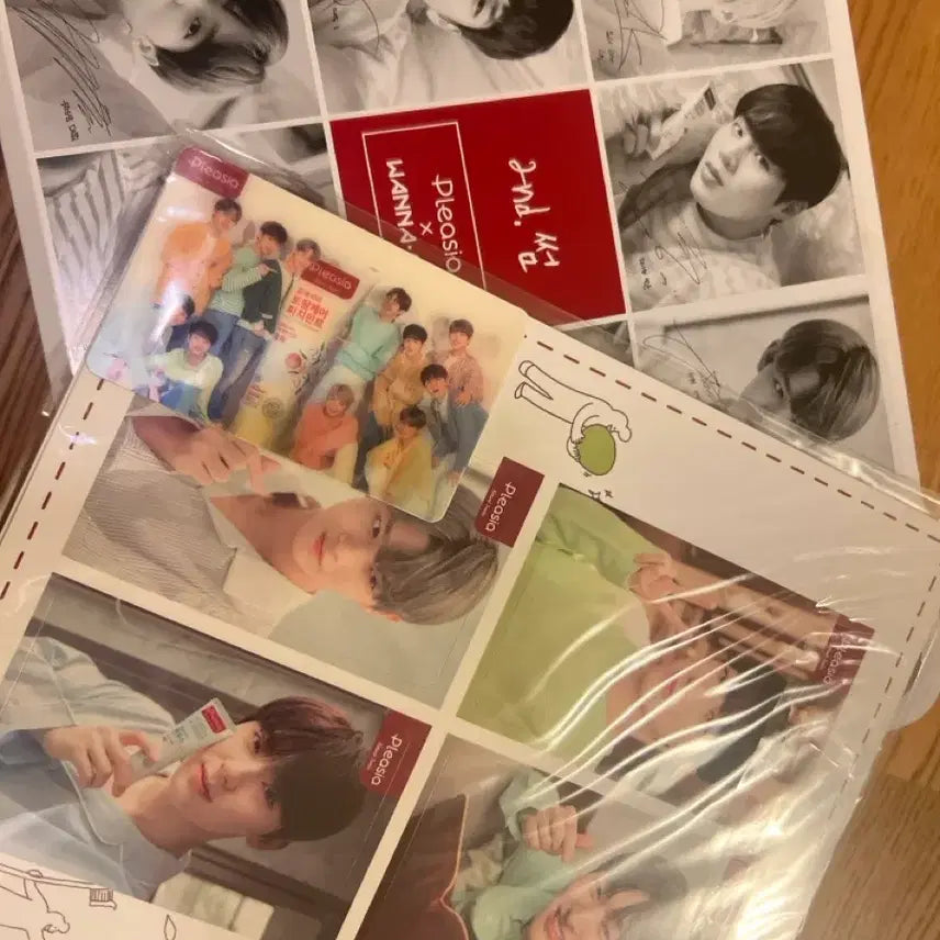[BUNJANG] Wanna One Plesia Tincase Bundle Set Photocard Sticker POB / 워너원 플레시아 틴케이스 미개봉 특전