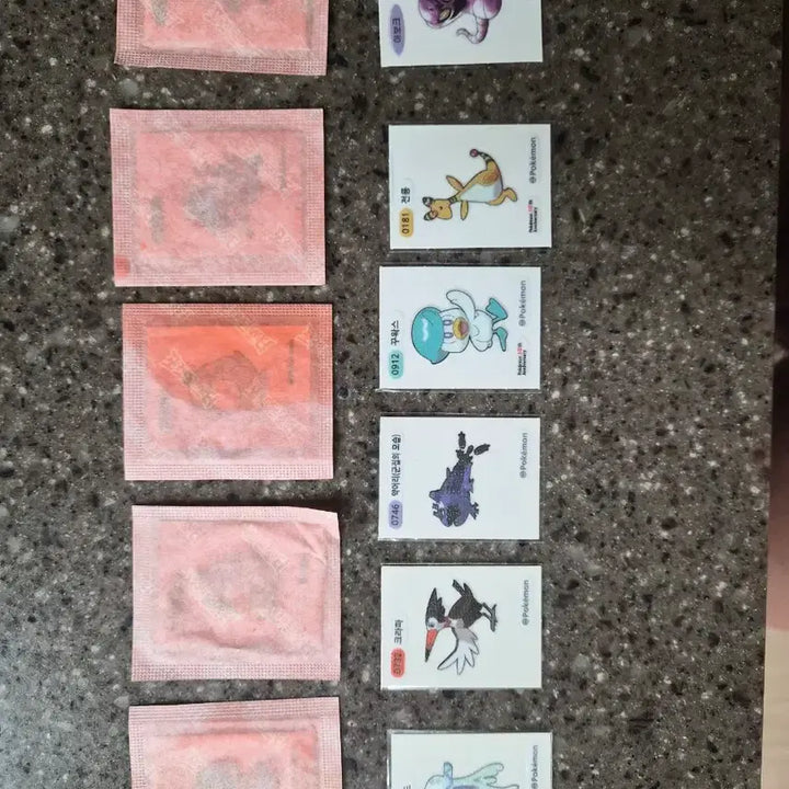[BUNJANG] Pokemon 30th Anniversary Stickers / 30주년 포켓몬 띠부씰 교환합니다