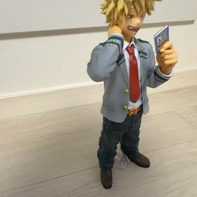 [BUNJANG] My Hero Academia Katsuki Bakugo B-Style Figure / 나히아 방어하는힘 바쿠고b상