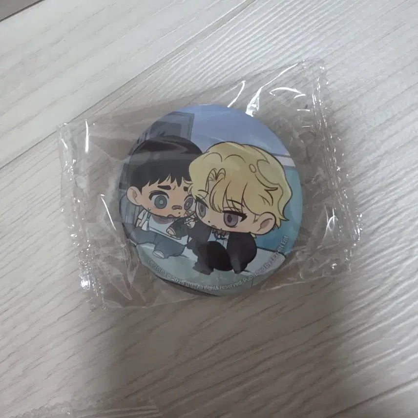 [BUNJANG] LE SSERAFIM Backlight Can Badge (Sealed) / 백라이트 레봄 아밝 캔뱃지 미개봉 양도 판매