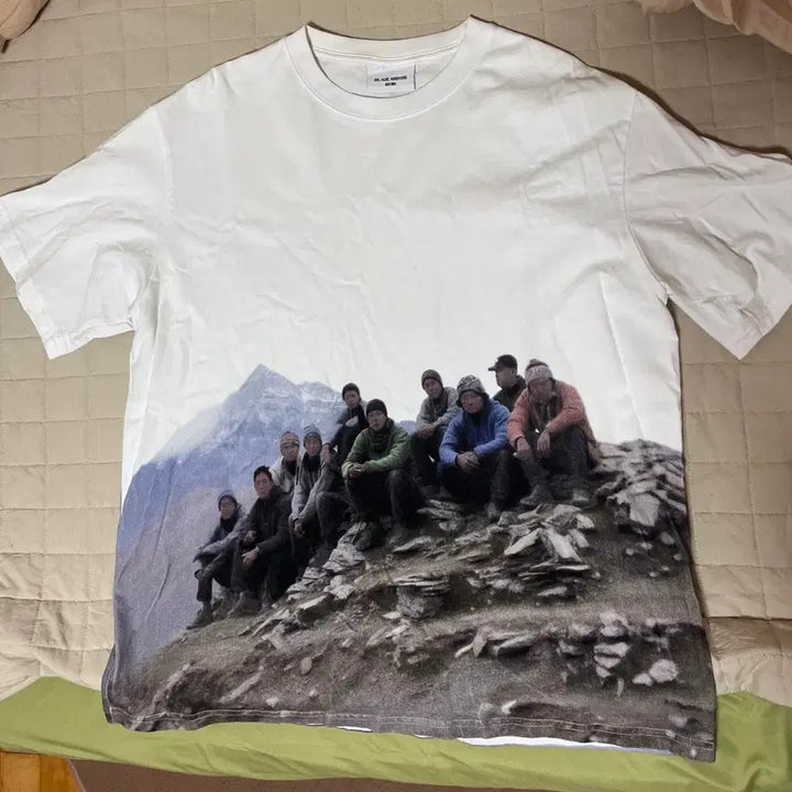 [BUNJANG] Hyukoh Sunset Rollercoaster AAA Graphic T-Shirt Size 3 / 혁오 선셋롤러코스터 AAA 그래픽 티셔츠 3사이즈