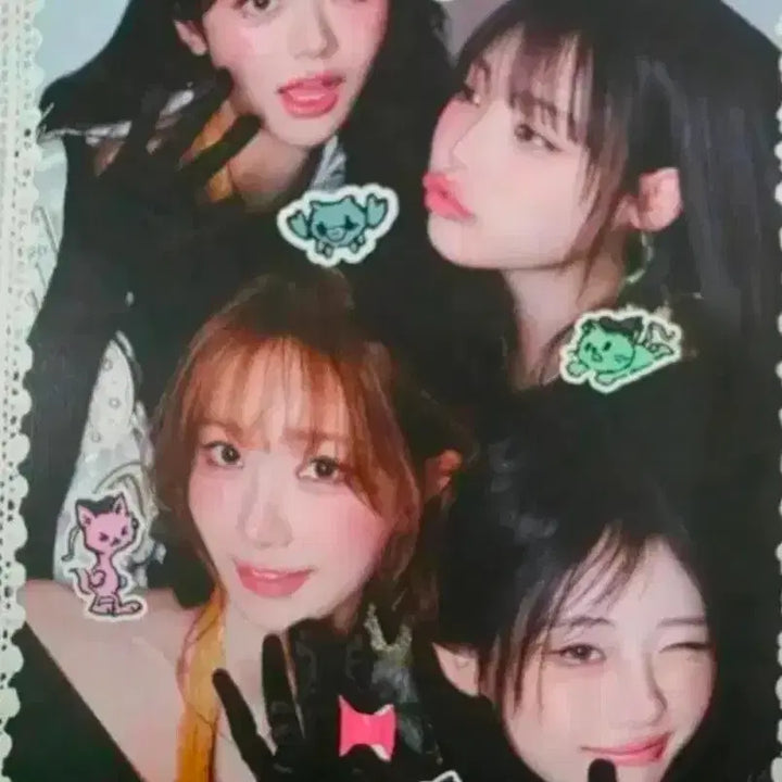 [BUNJANG] QWER CEREMONY Music Core Live Studio Photocard Set / QWER CEREMONY 세레머니 쇼음악중심 음중 사녹 공방포카 세트