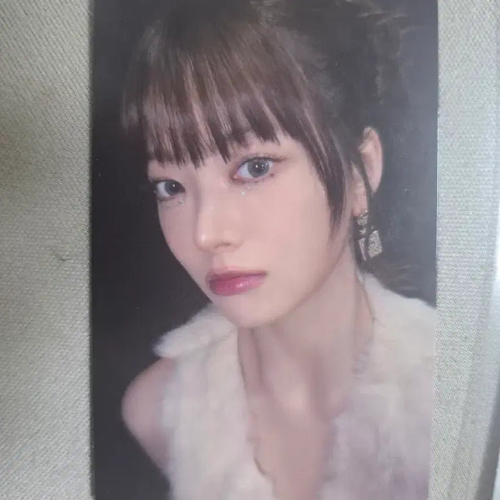 [SOLD OUT] 르세라핌 홍은채 포카 일괄 급처라 최저가 ㅠ