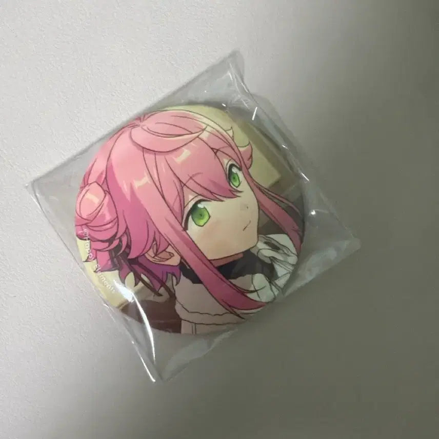 [SOLD OUT] 앙스타 토리 캔뱃지